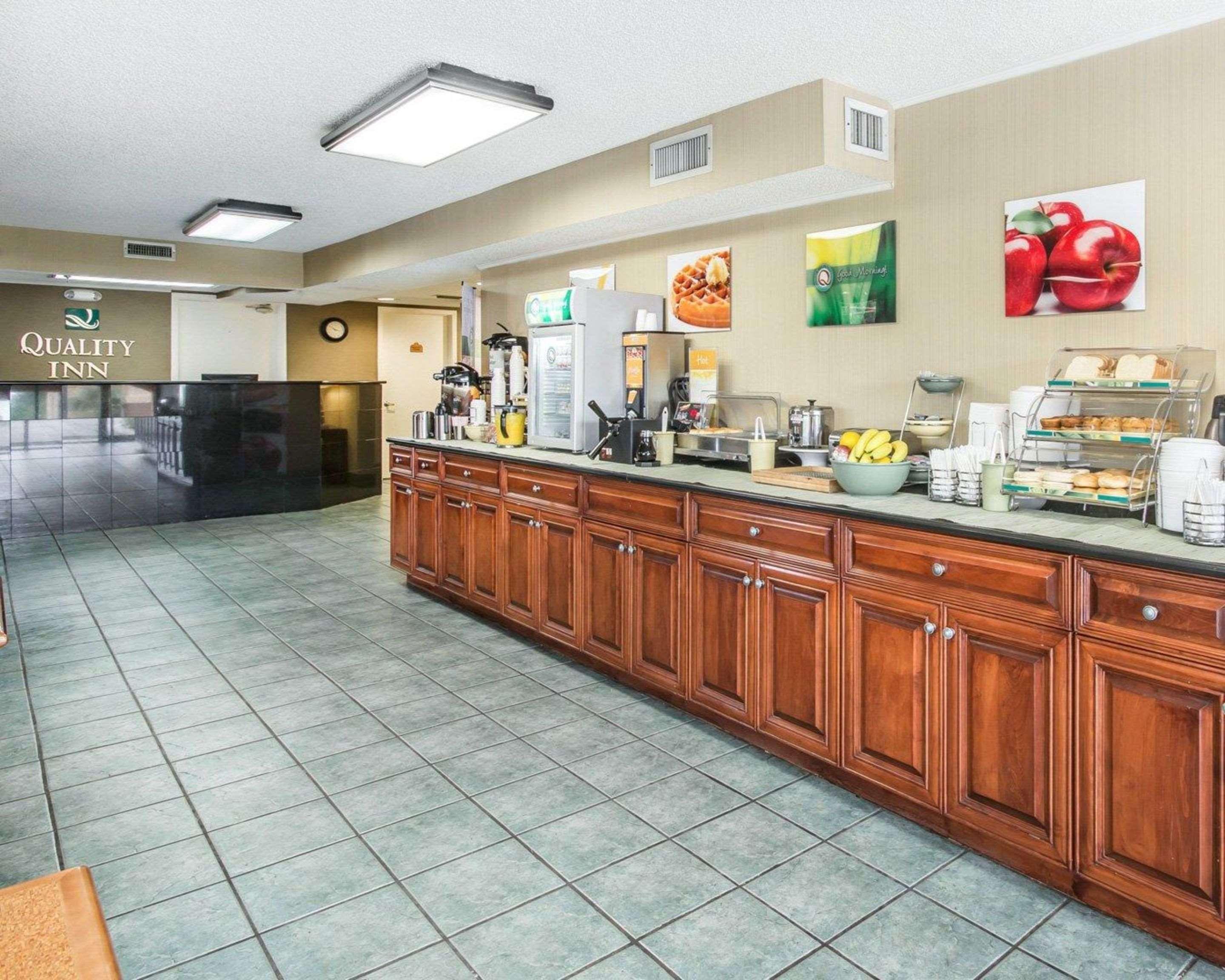 Quality Inn St Augustine Outlet Mall Сейнт-Огастін Екстер'єр фото